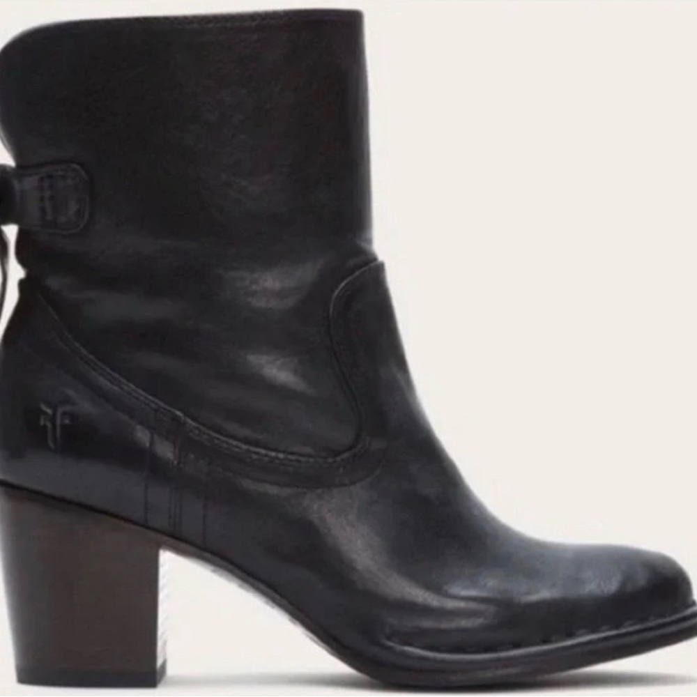 Frye Black Leather Heeled Boots